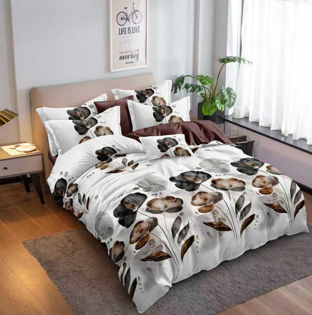 Duvet 39 (Queen/Ghs350)