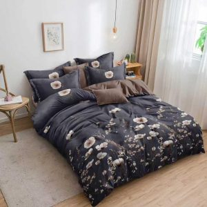 Duvet 28 (Queen/Ghs350)